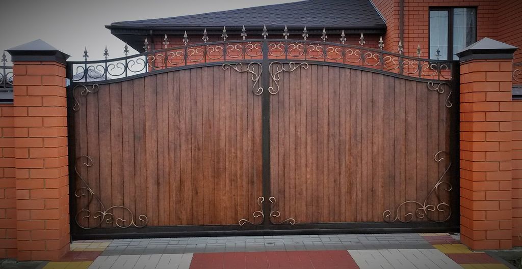 Купить простые ворота для дома: советы по выбору, установке и уходу в Бердске от 32637 руб | ВоротМастер-Брд